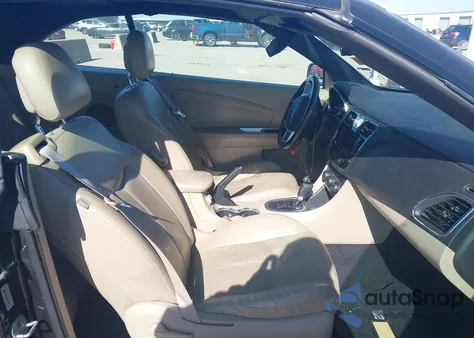 2011 Chrysler 200 Limited из США, поврежденный, VIN 1C3BC7EG2BN530074